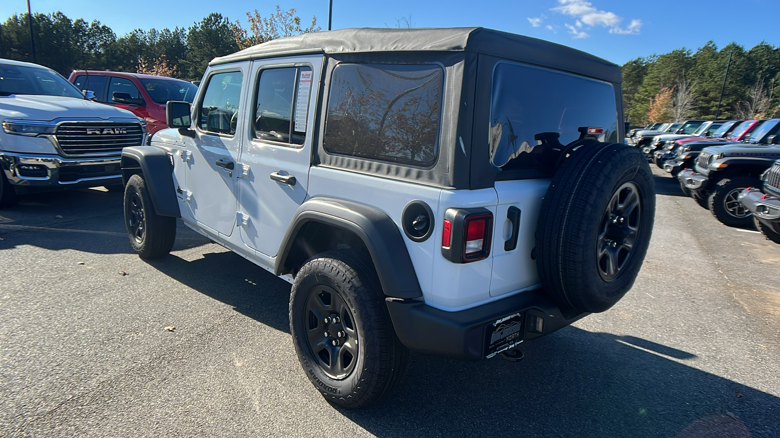 2025 Jeep Wrangler Sport 7