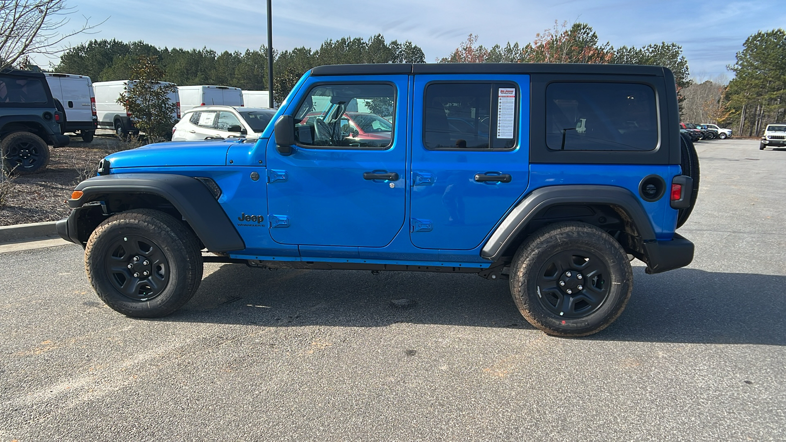 2025 Jeep Wrangler Sport 8