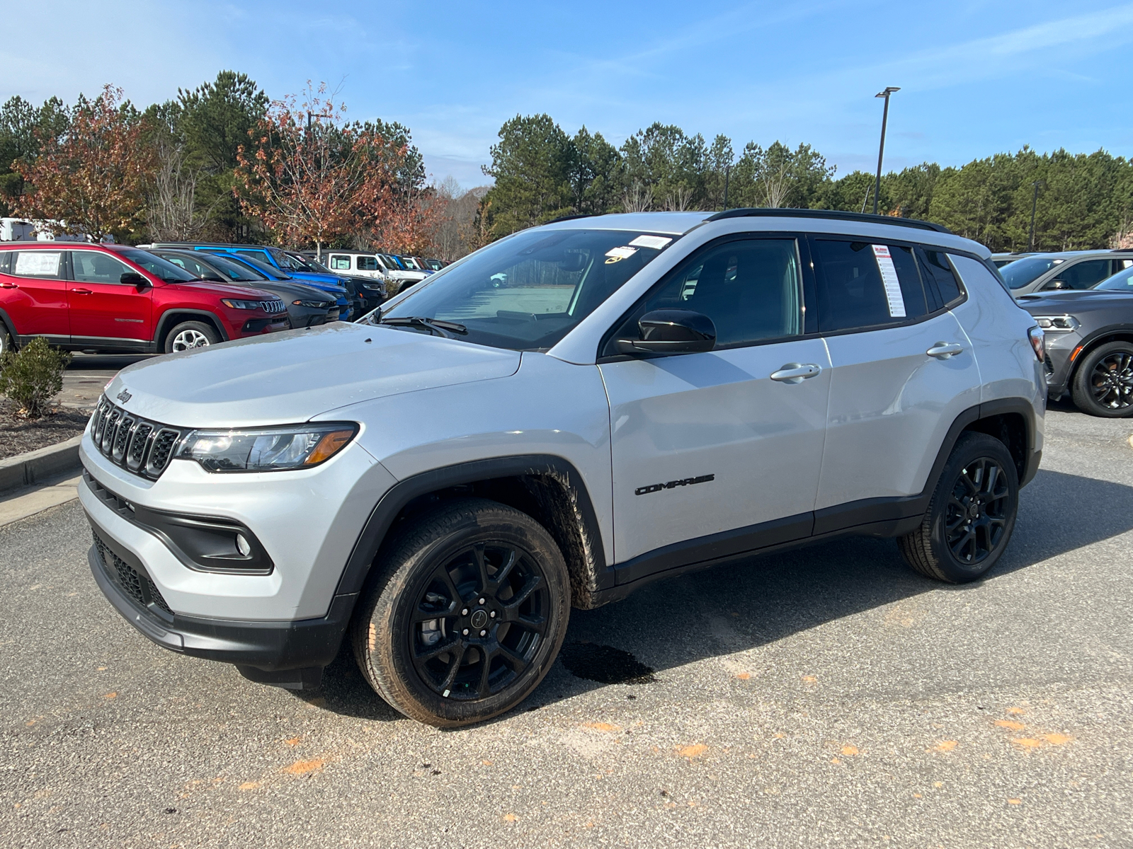 2025 Jeep Compass Latitude 1