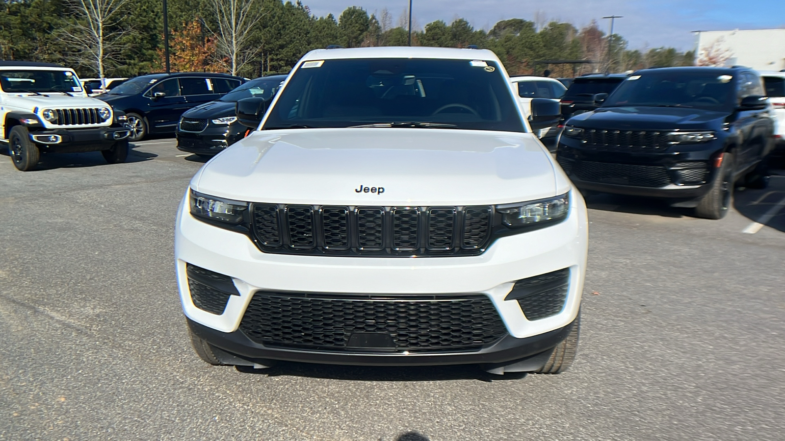 2025 Jeep Grand Cherokee Altitude X 2