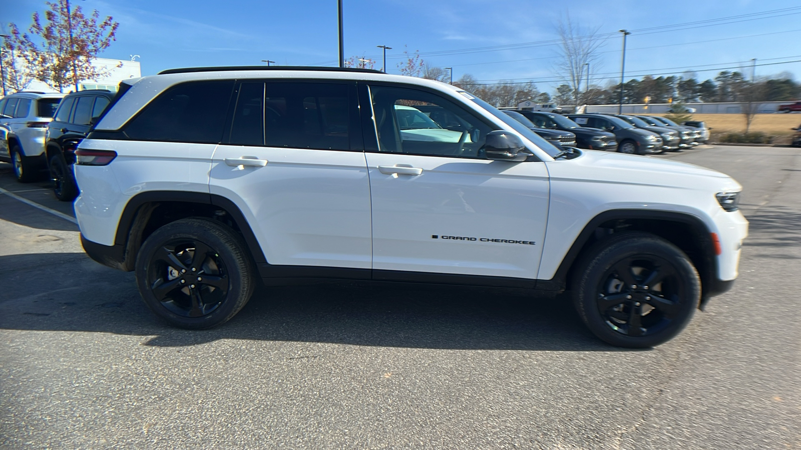 2025 Jeep Grand Cherokee Altitude X 4