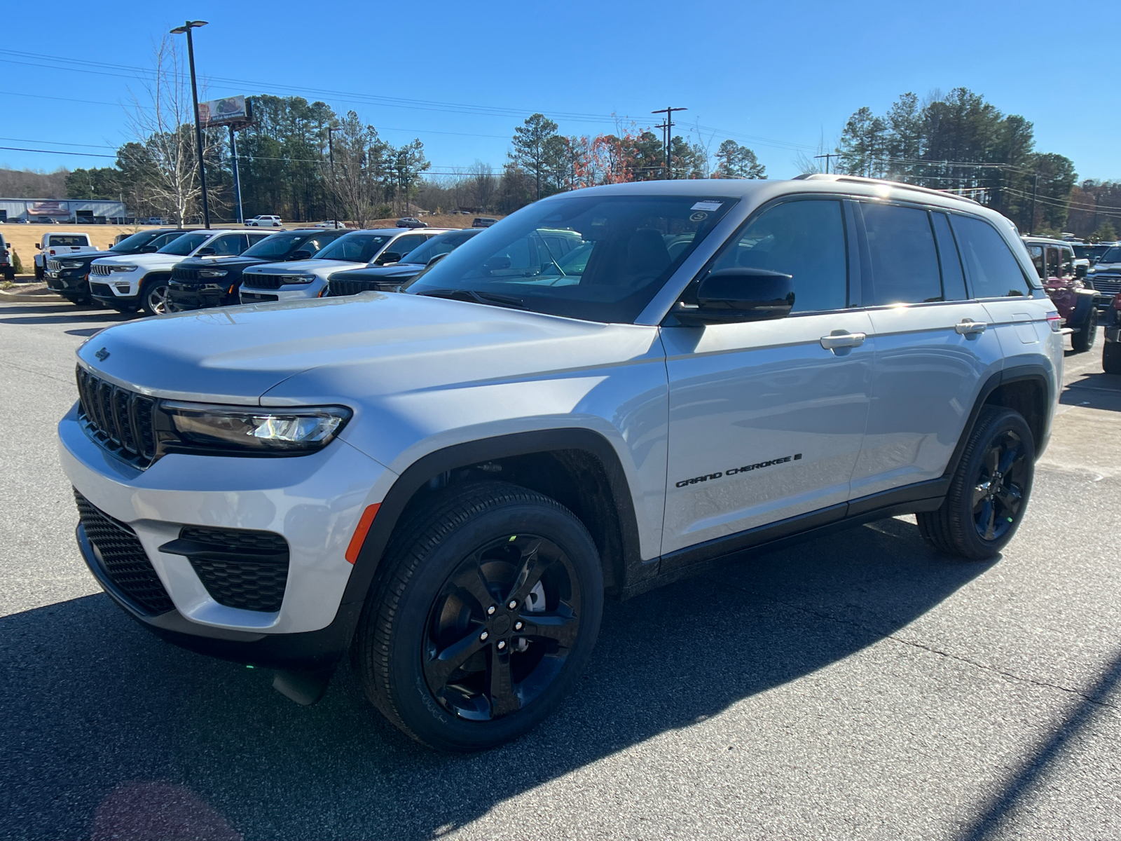 2025 Jeep Grand Cherokee Altitude X 1