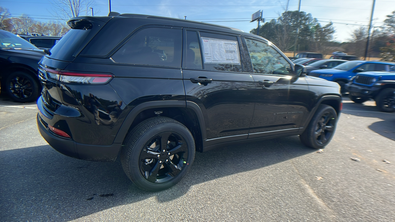 2025 Jeep Grand Cherokee Altitude X 5