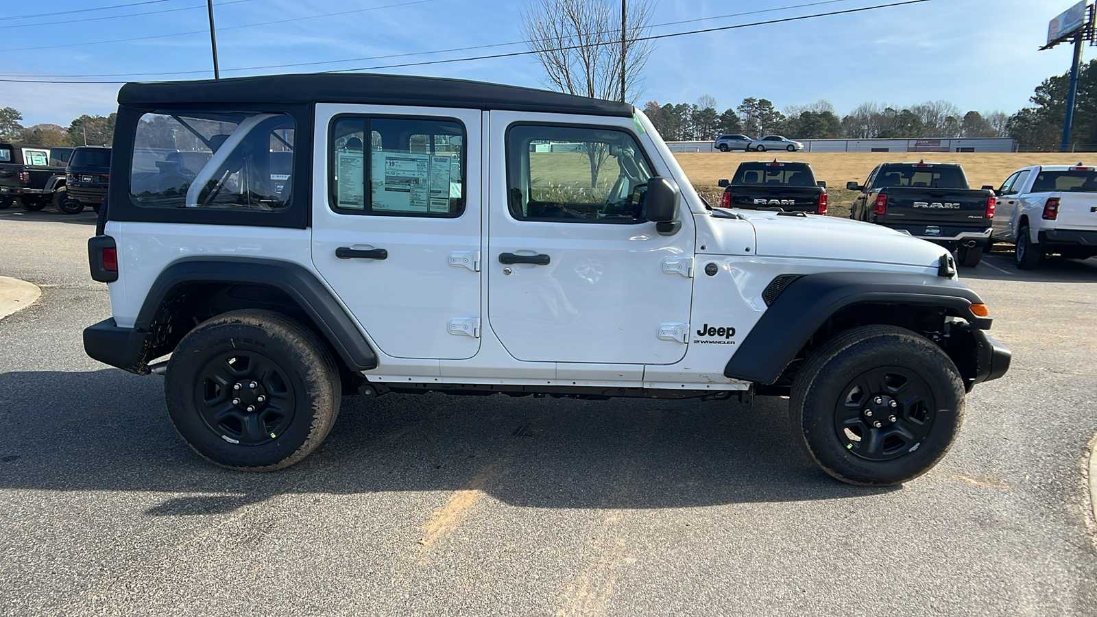 2025 Jeep Wrangler Sport 4