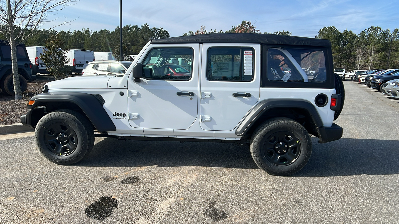 2025 Jeep Wrangler Sport 8