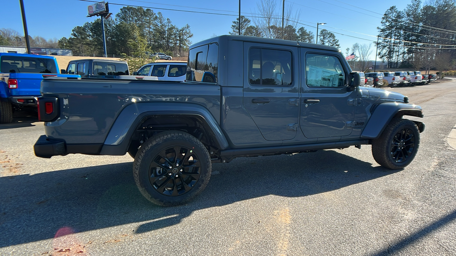 2025 Jeep Gladiator Nighthawk 5