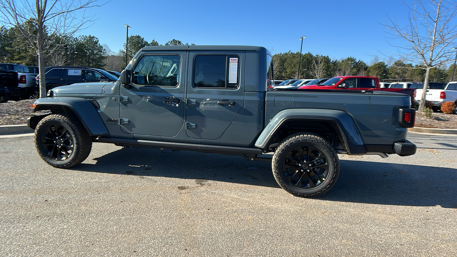 2025 Jeep Gladiator Nighthawk 8