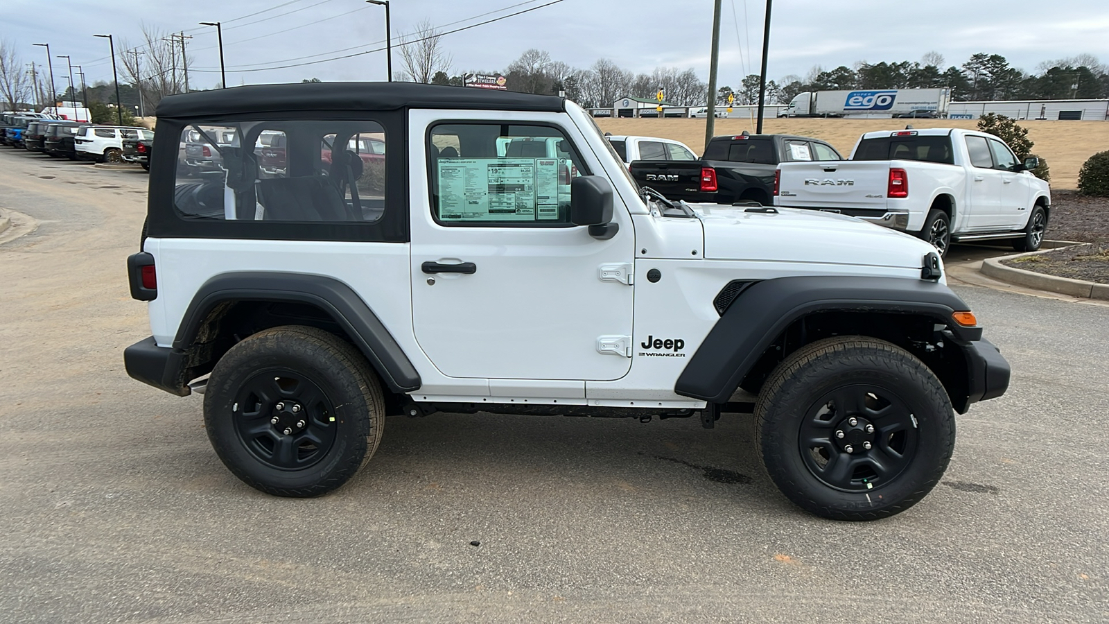 2025 Jeep Wrangler Sport 4