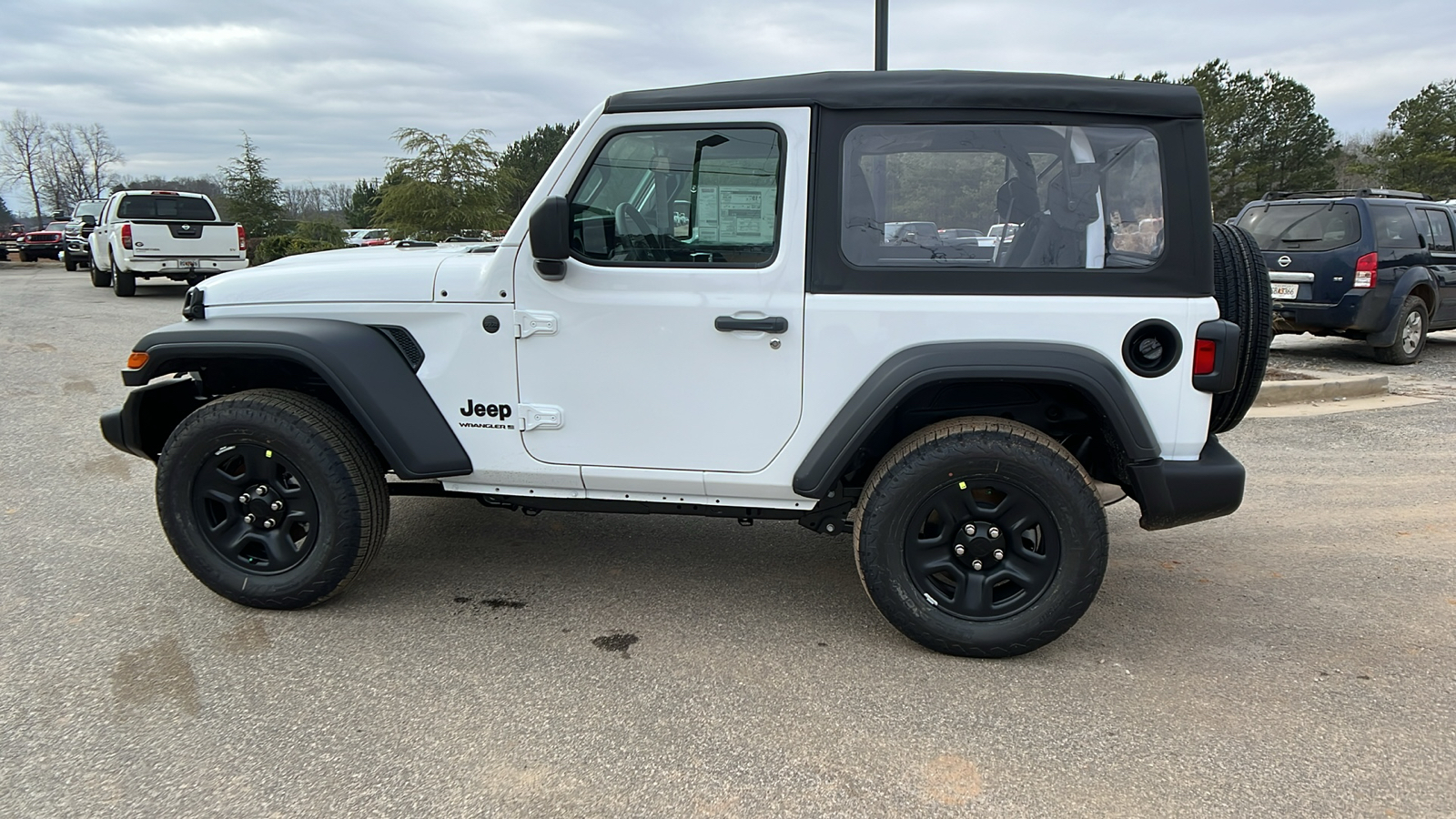 2025 Jeep Wrangler Sport 8