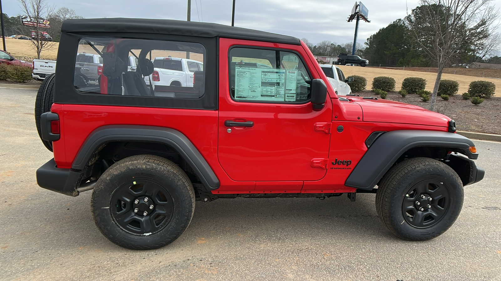 2025 Jeep Wrangler Sport 4