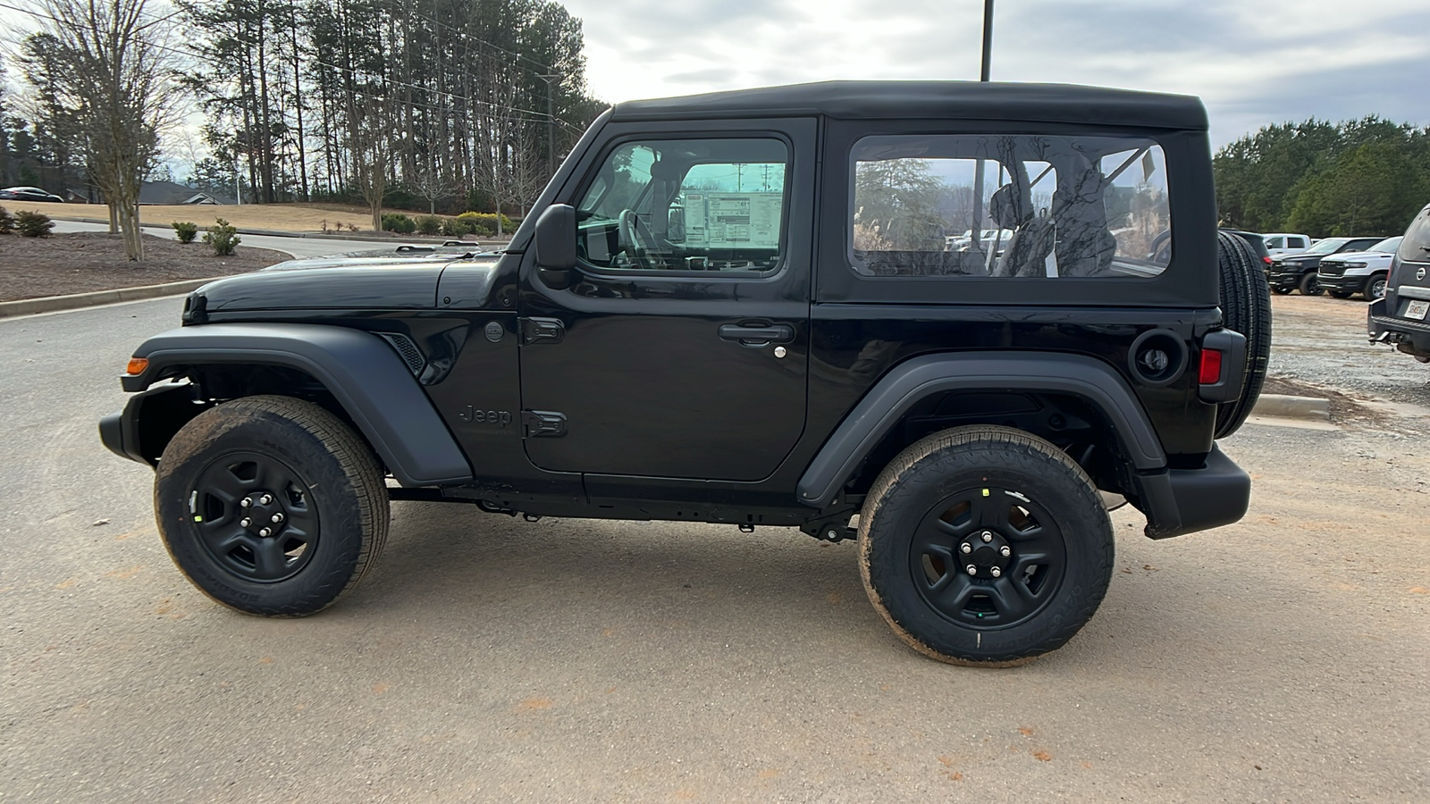 2025 Jeep Wrangler Sport 8