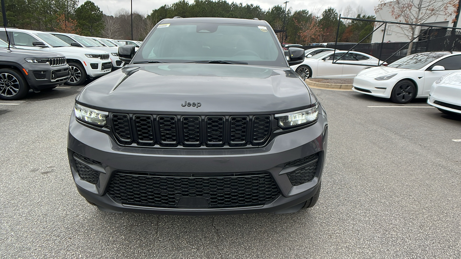 2025 Jeep Grand Cherokee Altitude X 2