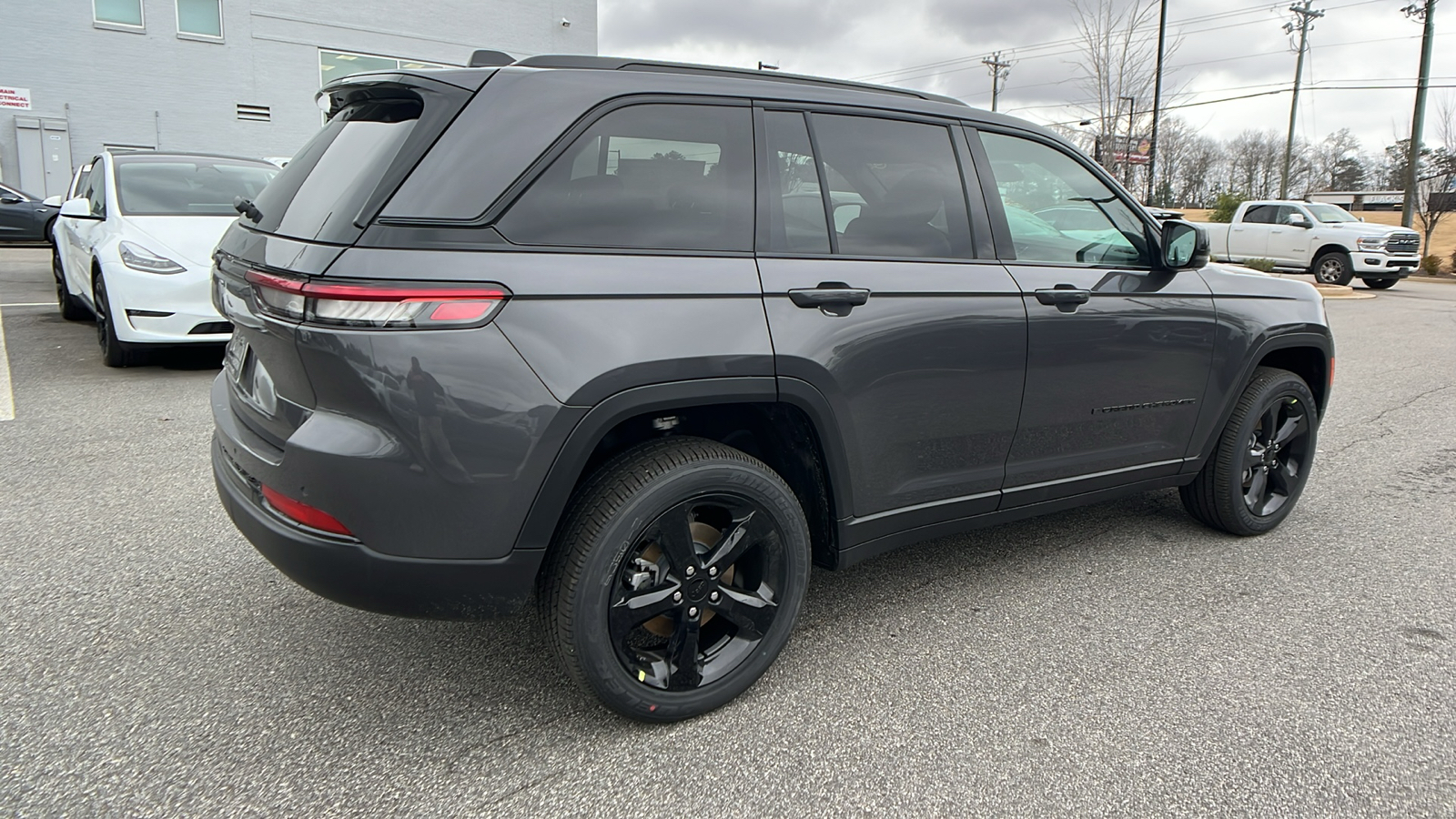 2025 Jeep Grand Cherokee Altitude X 5