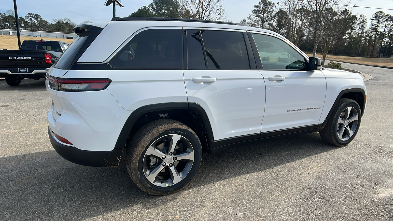 2025 Jeep Grand Cherokee Limited 5