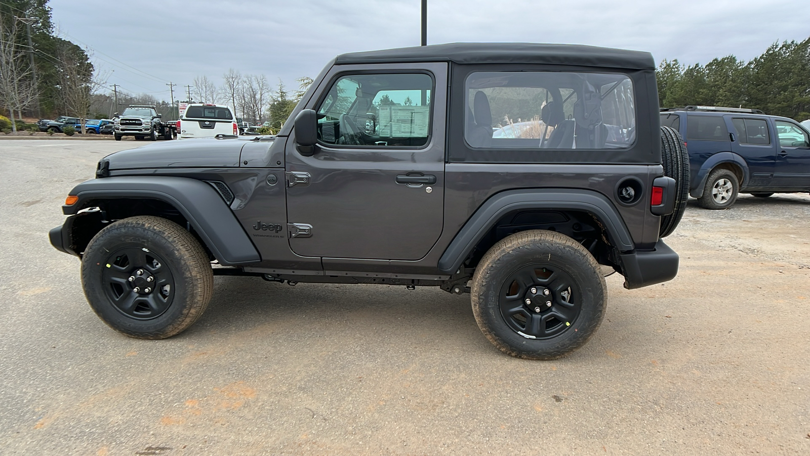 2025 Jeep Wrangler Sport 8