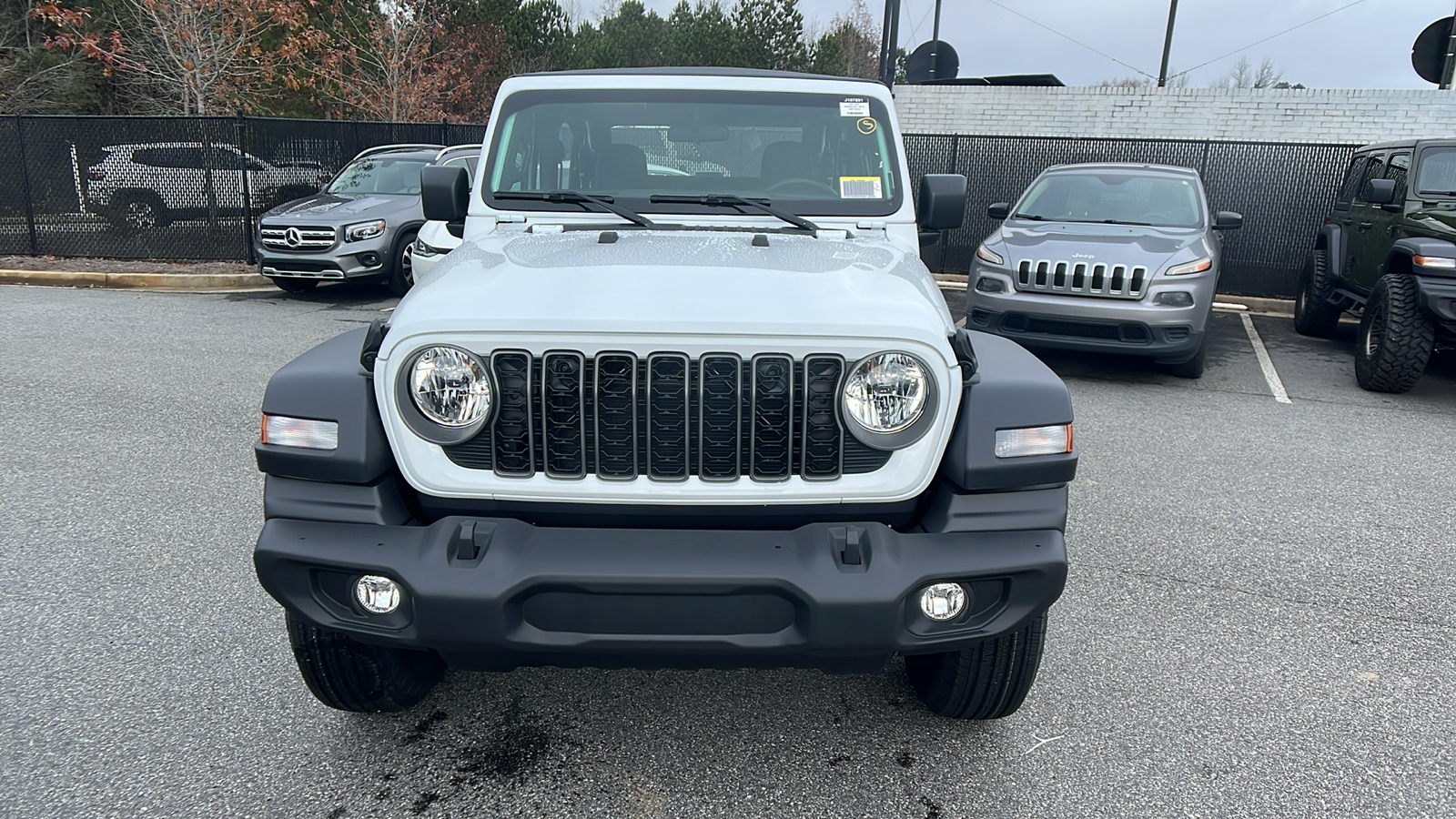 2025 Jeep Wrangler Sport 2