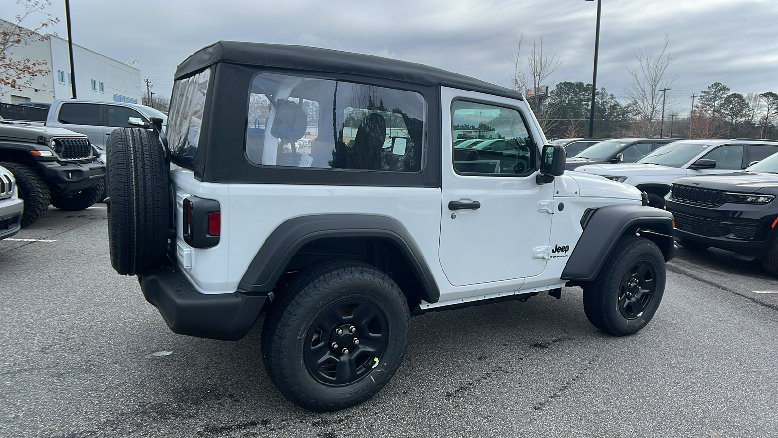 2025 Jeep Wrangler Sport 5