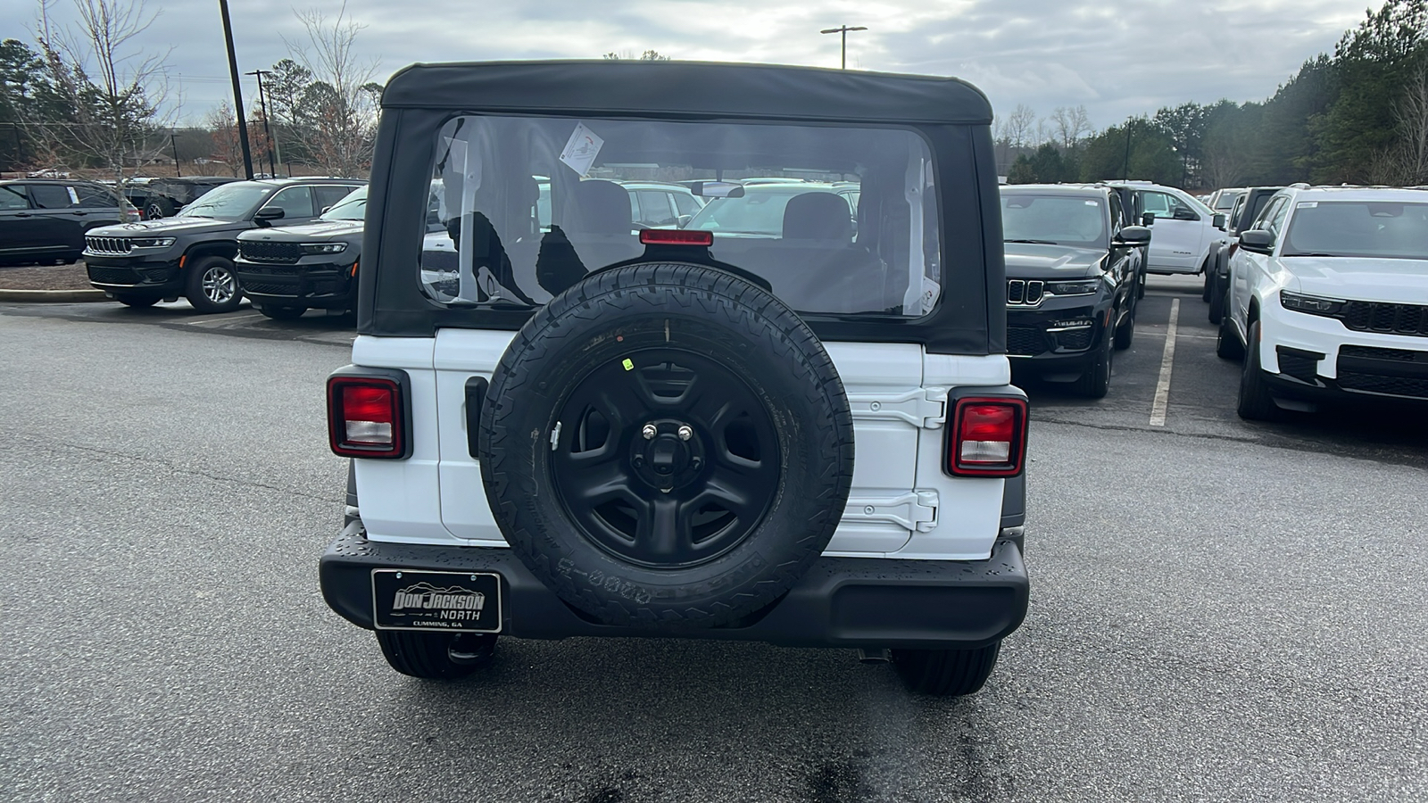 2025 Jeep Wrangler Sport 6