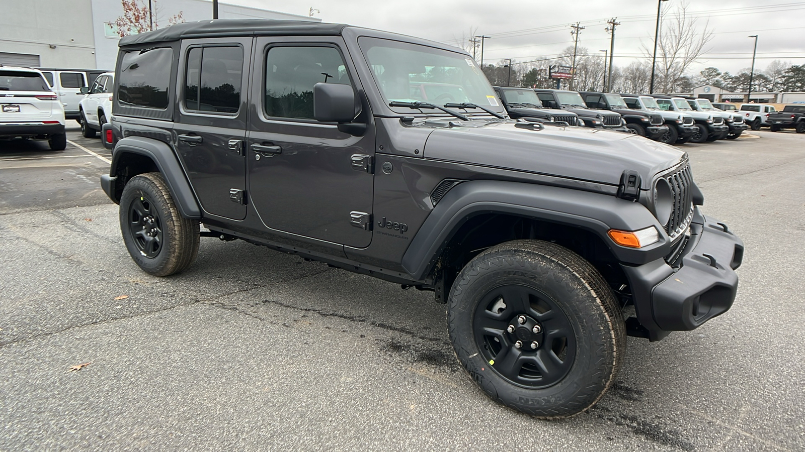 2025 Jeep Wrangler Sport 3