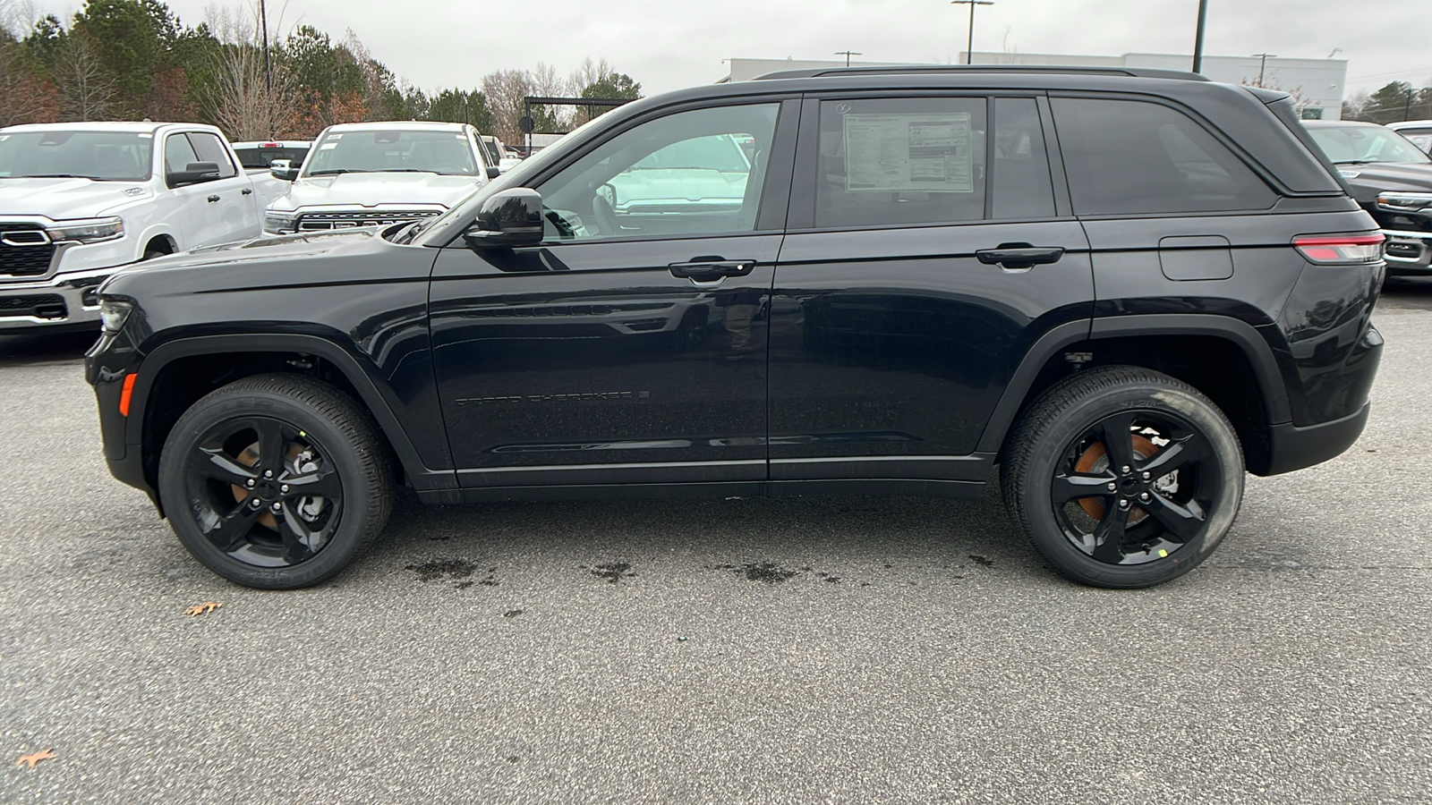 2025 Jeep Grand Cherokee Altitude X 8