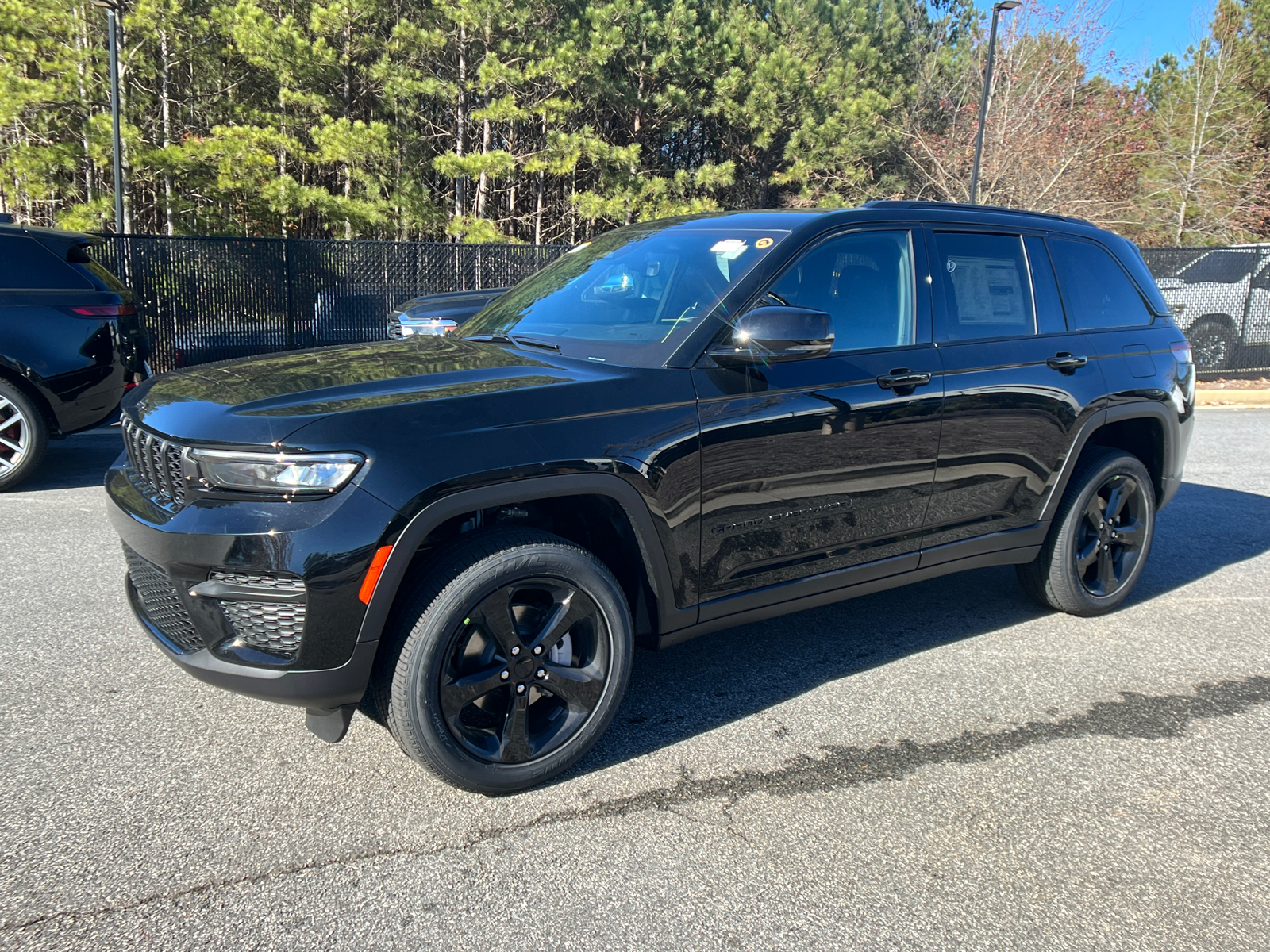 2025 Jeep Grand Cherokee Altitude X 1