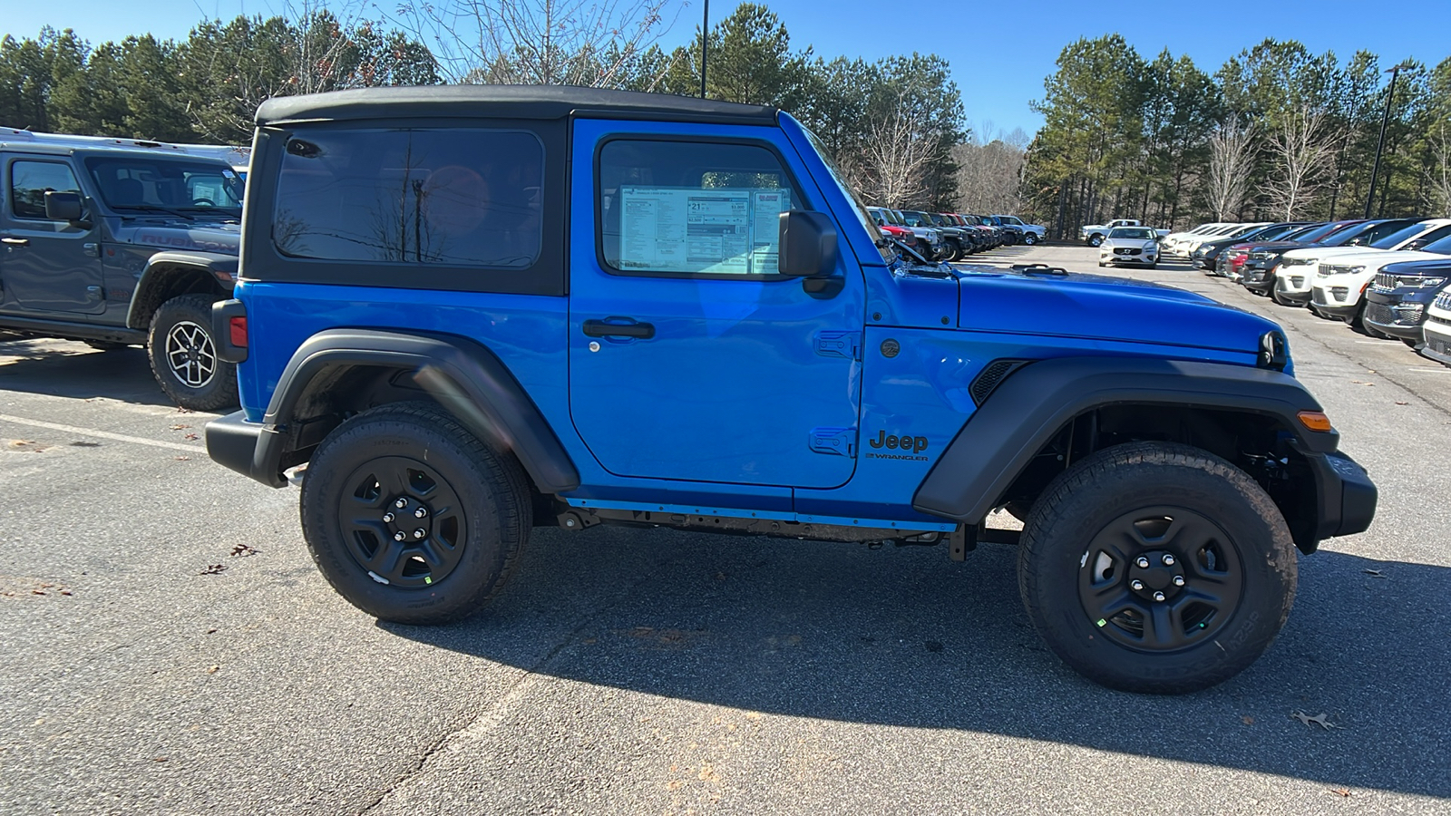 2025 Jeep Wrangler Sport 4