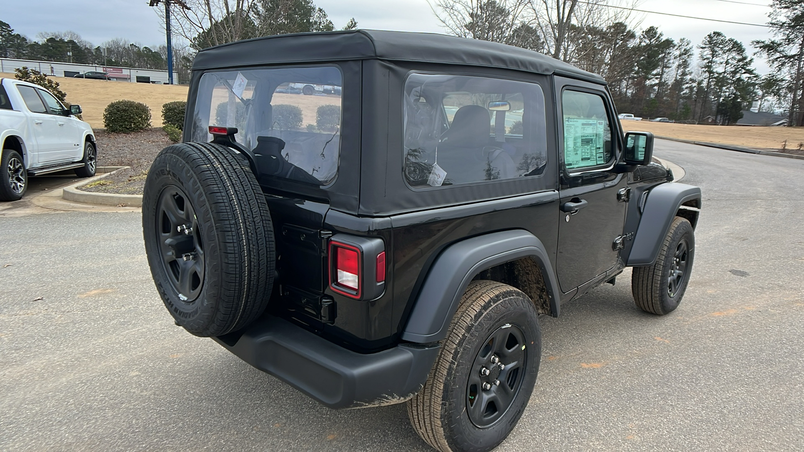 2025 Jeep Wrangler Sport 5