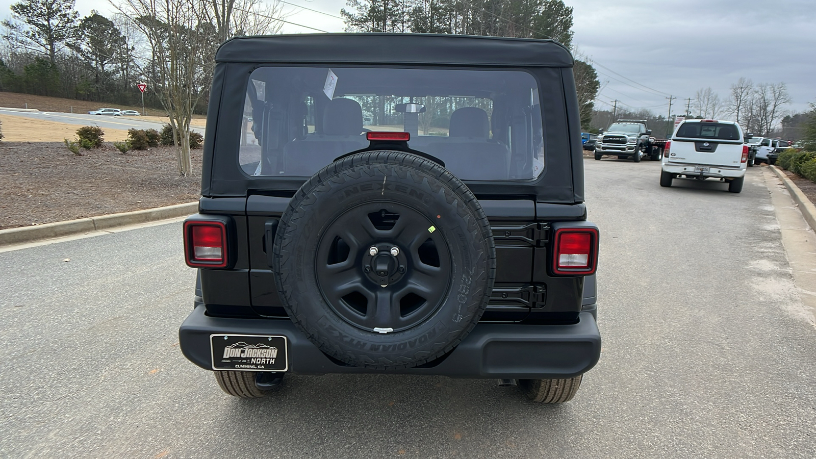 2025 Jeep Wrangler Sport 6