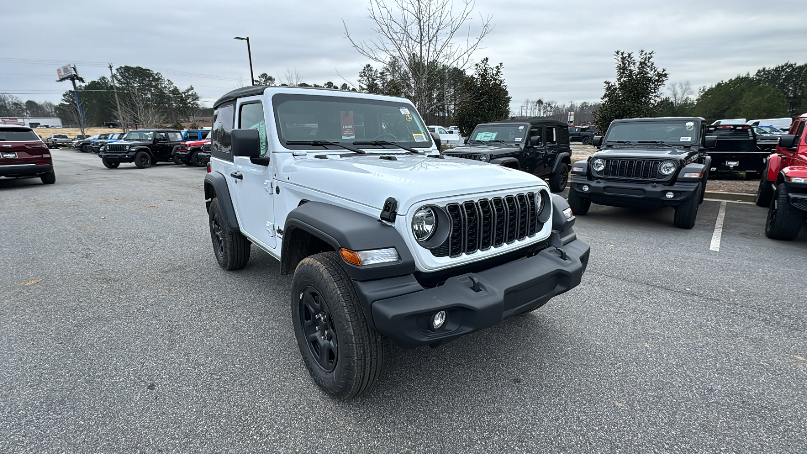 2025 Jeep Wrangler Sport 3