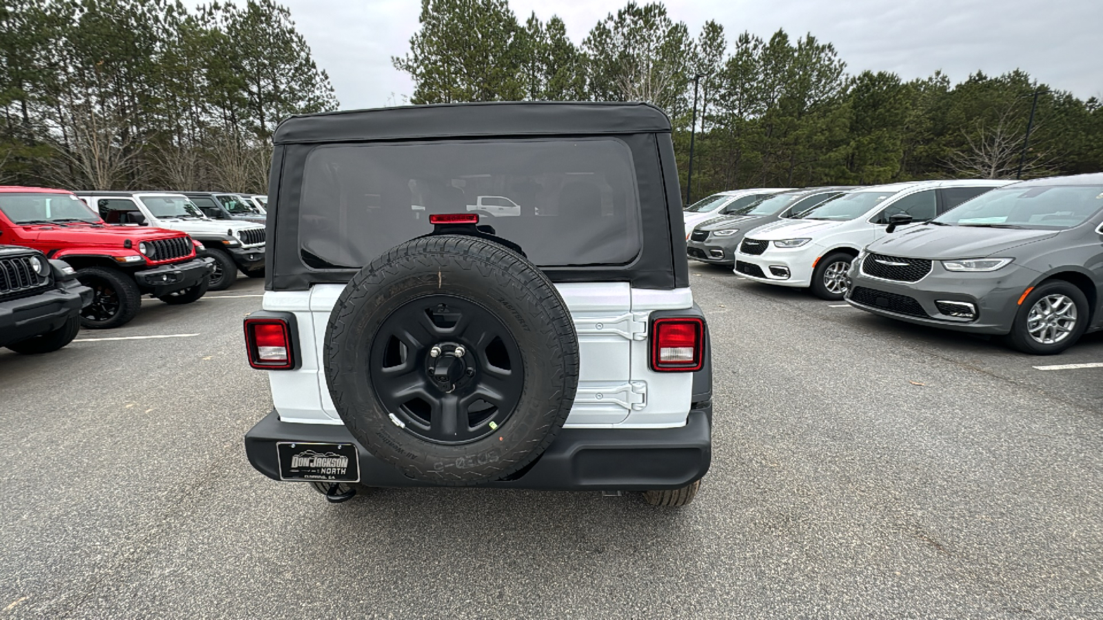 2025 Jeep Wrangler Sport 6