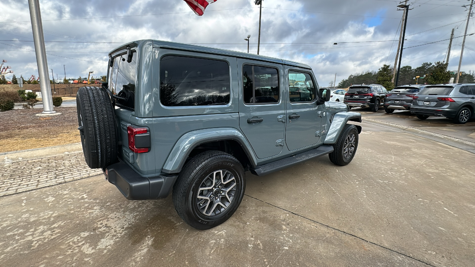 2024 Jeep Wrangler Sahara 5