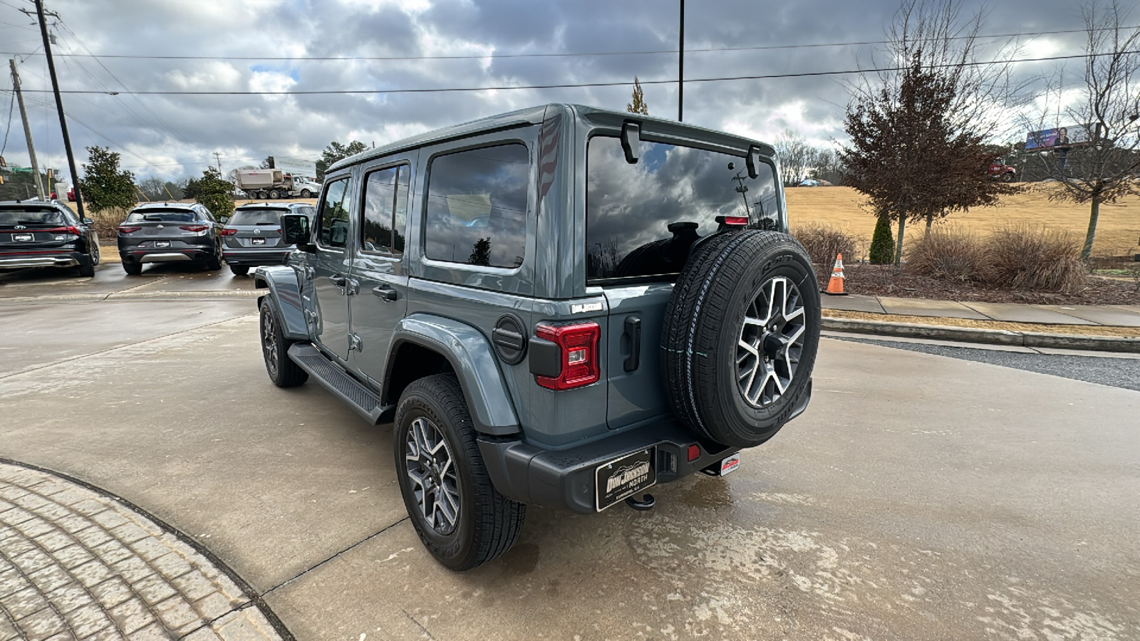 2024 Jeep Wrangler Sahara 7