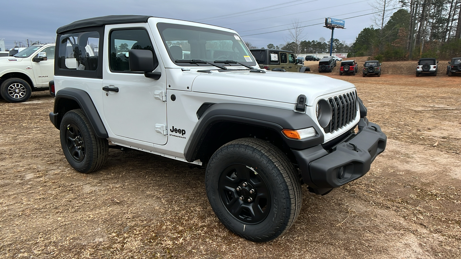 2025 Jeep Wrangler Sport 3