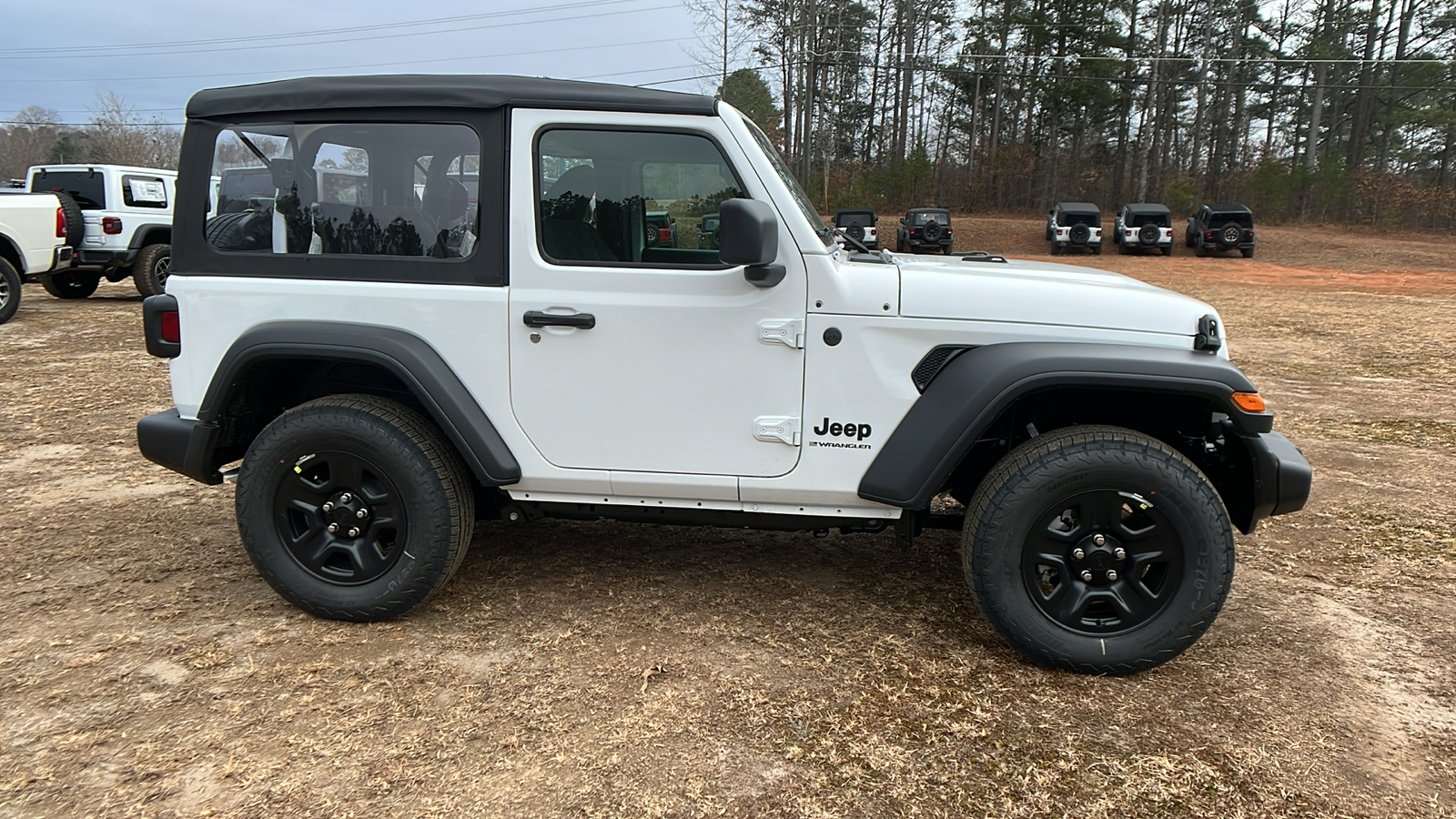 2025 Jeep Wrangler Sport 4