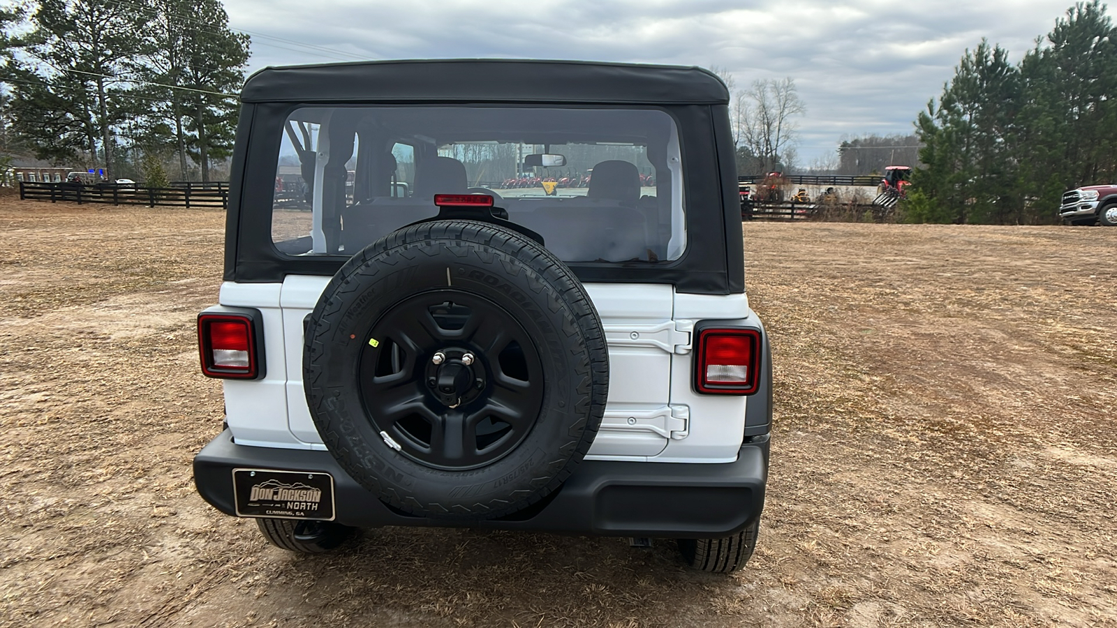 2025 Jeep Wrangler Sport 6