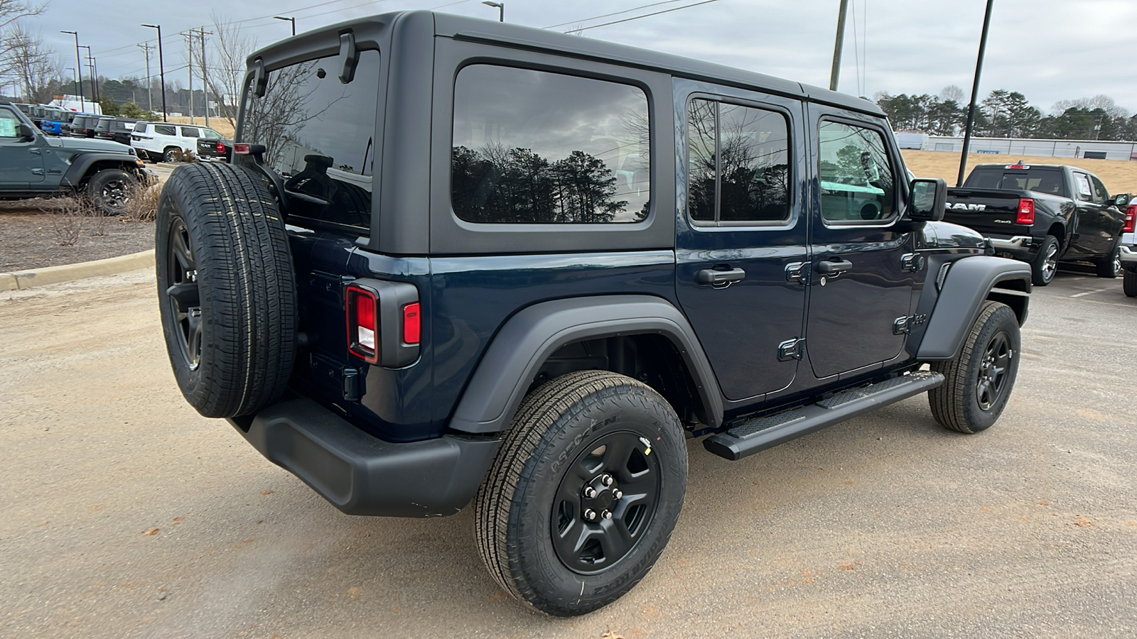 2025 Jeep Wrangler Sport 5