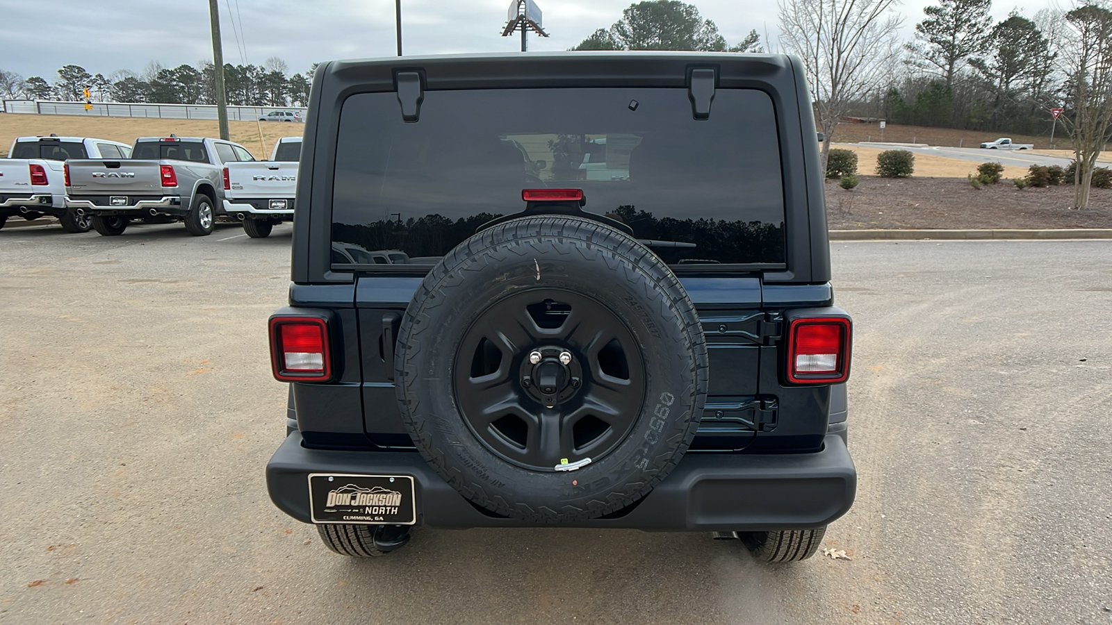 2025 Jeep Wrangler Sport 6