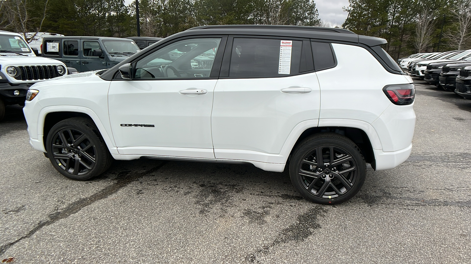 2025 Jeep Compass Limited 8