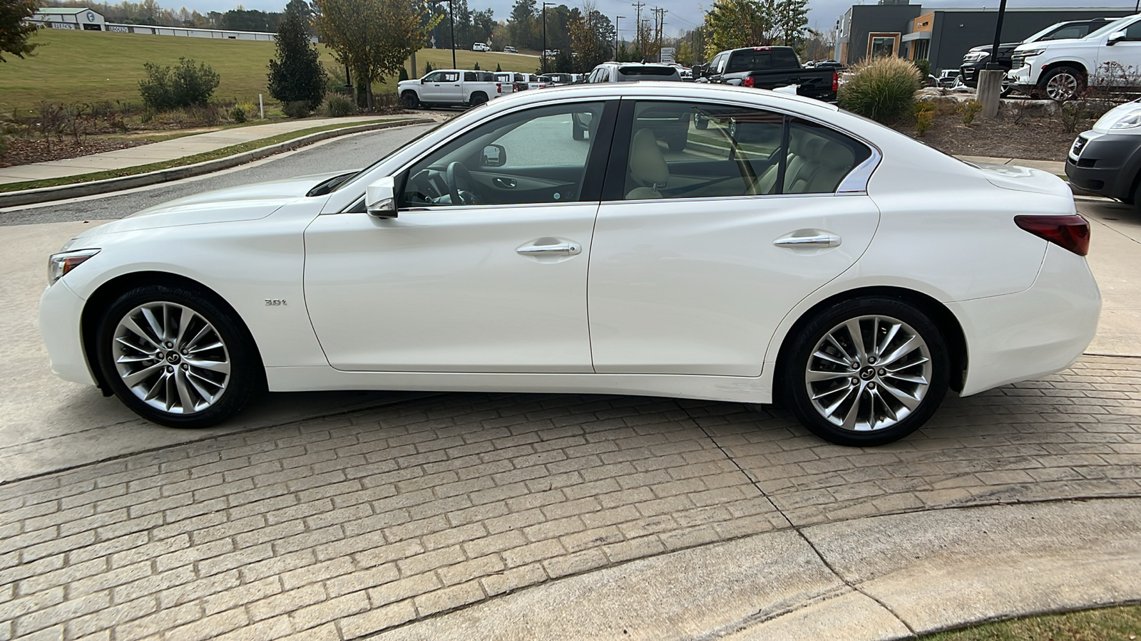 2020 INFINITI Q50 3.0t LUXE 8