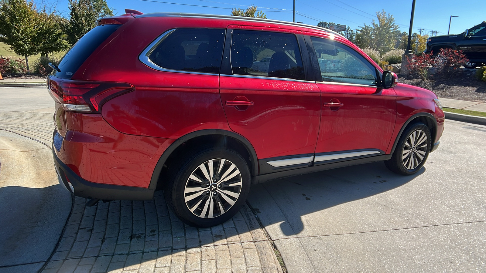 2020 Mitsubishi Outlander  5