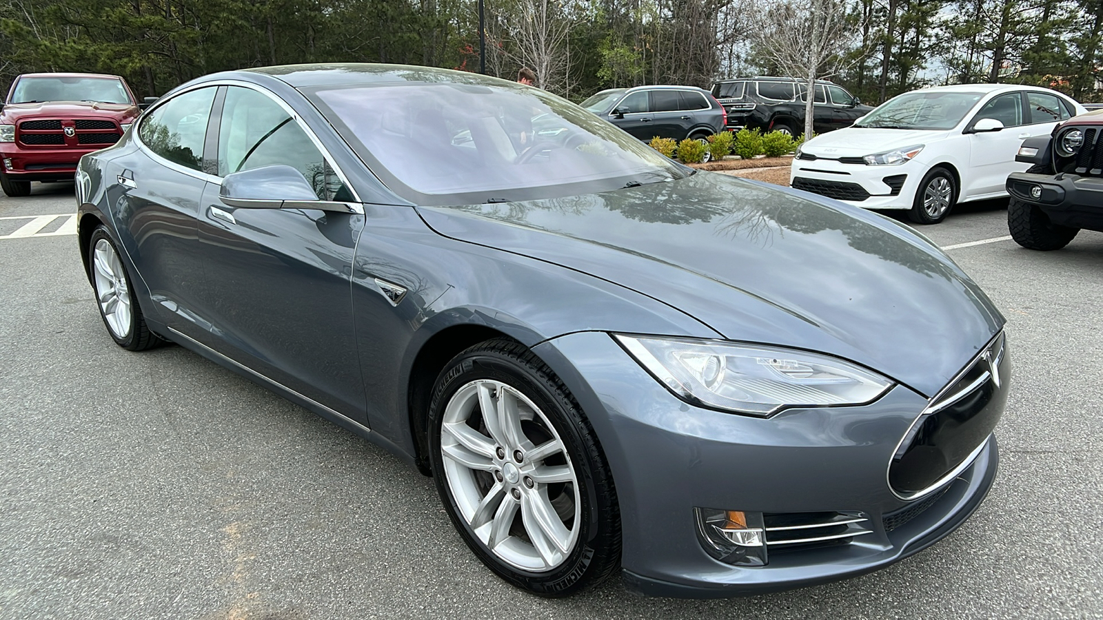 2013 Tesla Model S  3