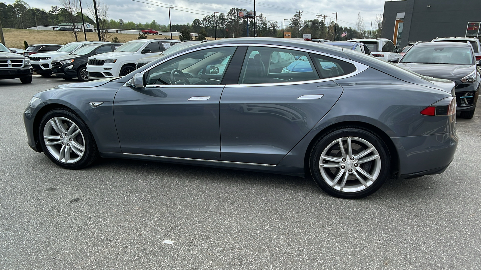2013 Tesla Model S  8