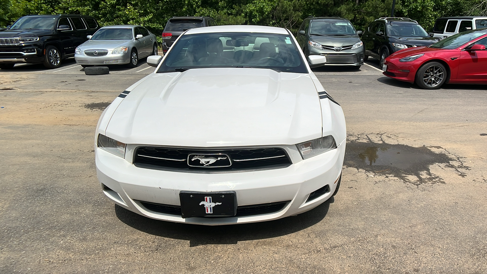 2012 Ford Mustang  2