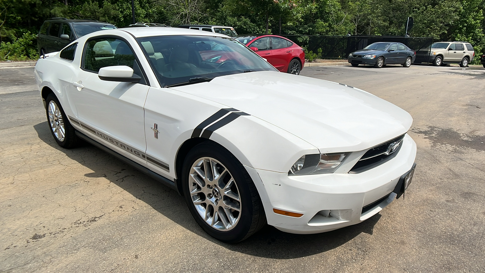 2012 Ford Mustang  3