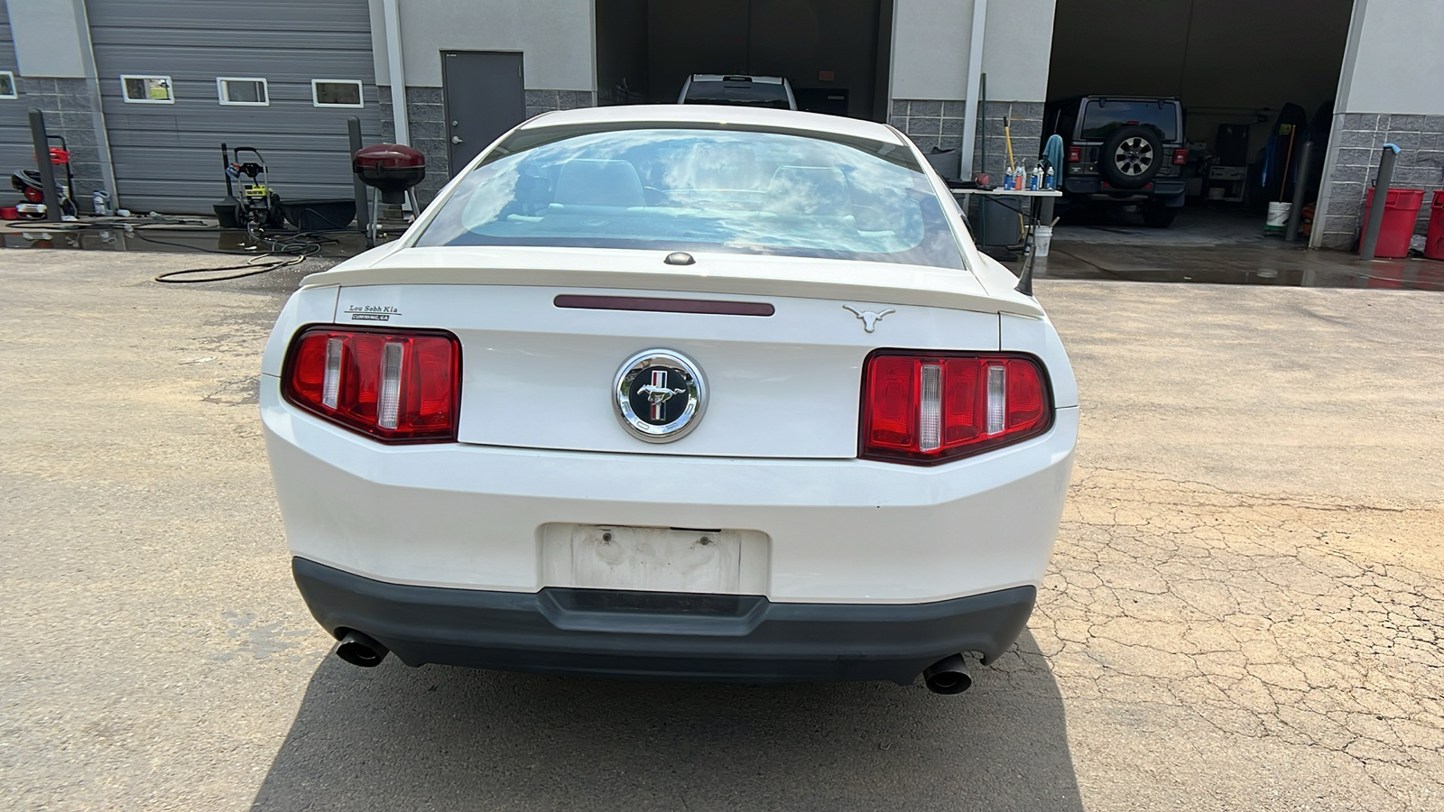 2012 Ford Mustang  6