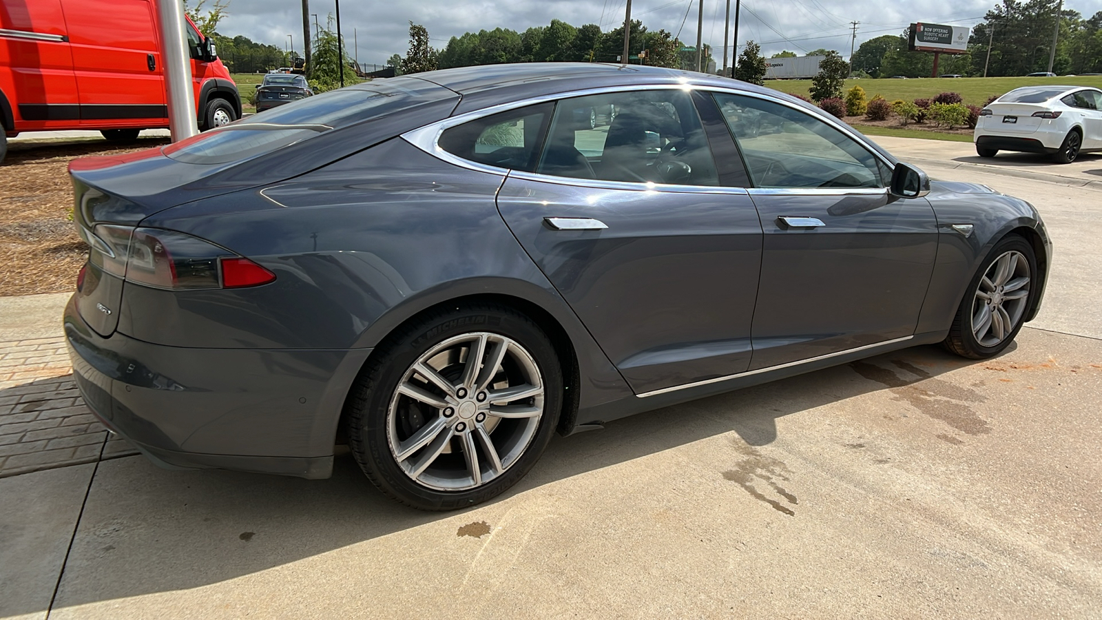 2015 Tesla Model S P85D 5