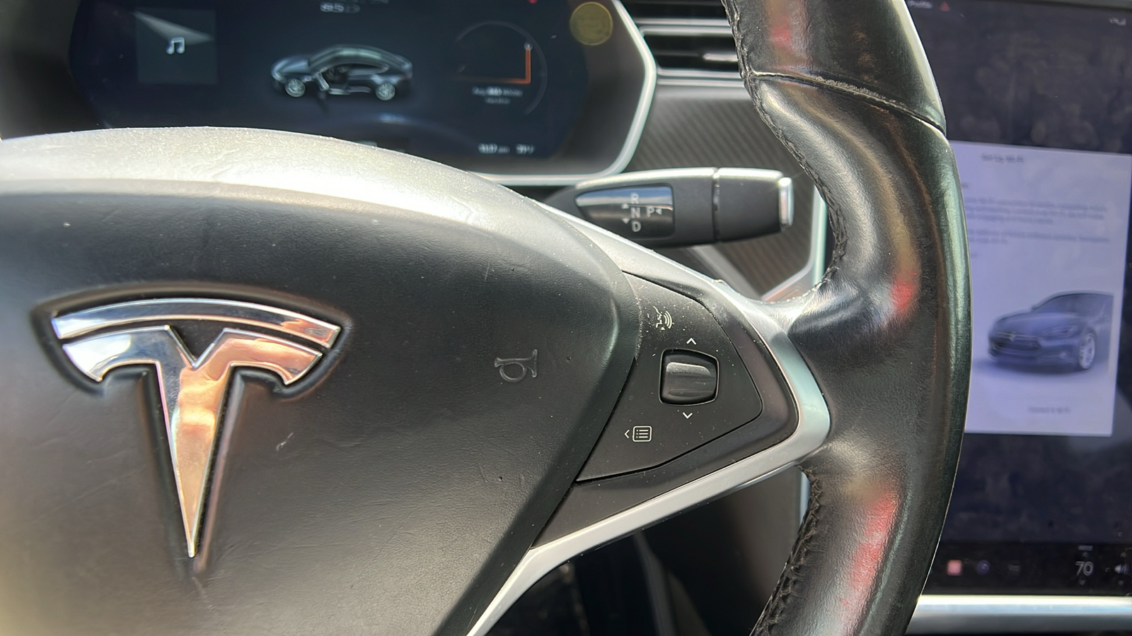 2015 Tesla Model S P85D 21