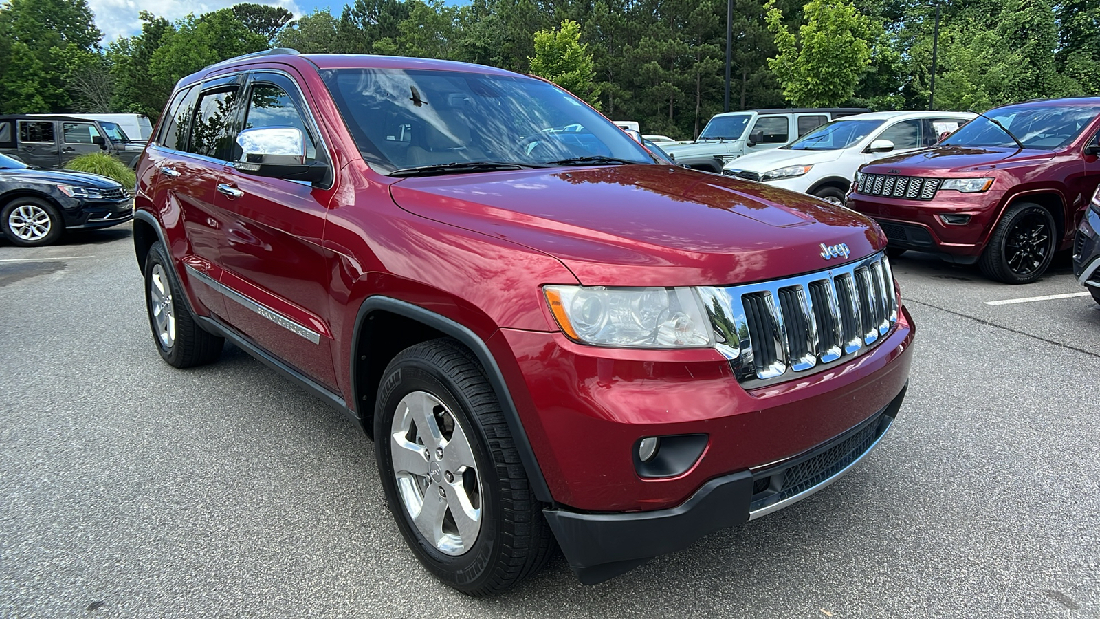 2013 Jeep Grand Cherokee Limited 3