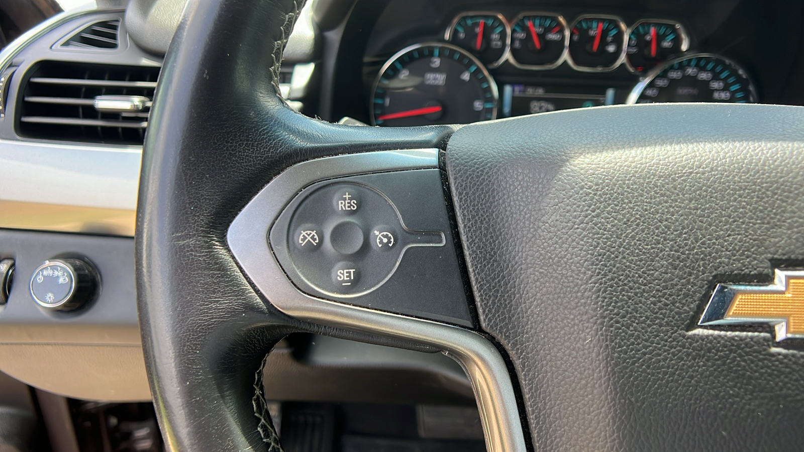 2019 Chevrolet Tahoe LS 21