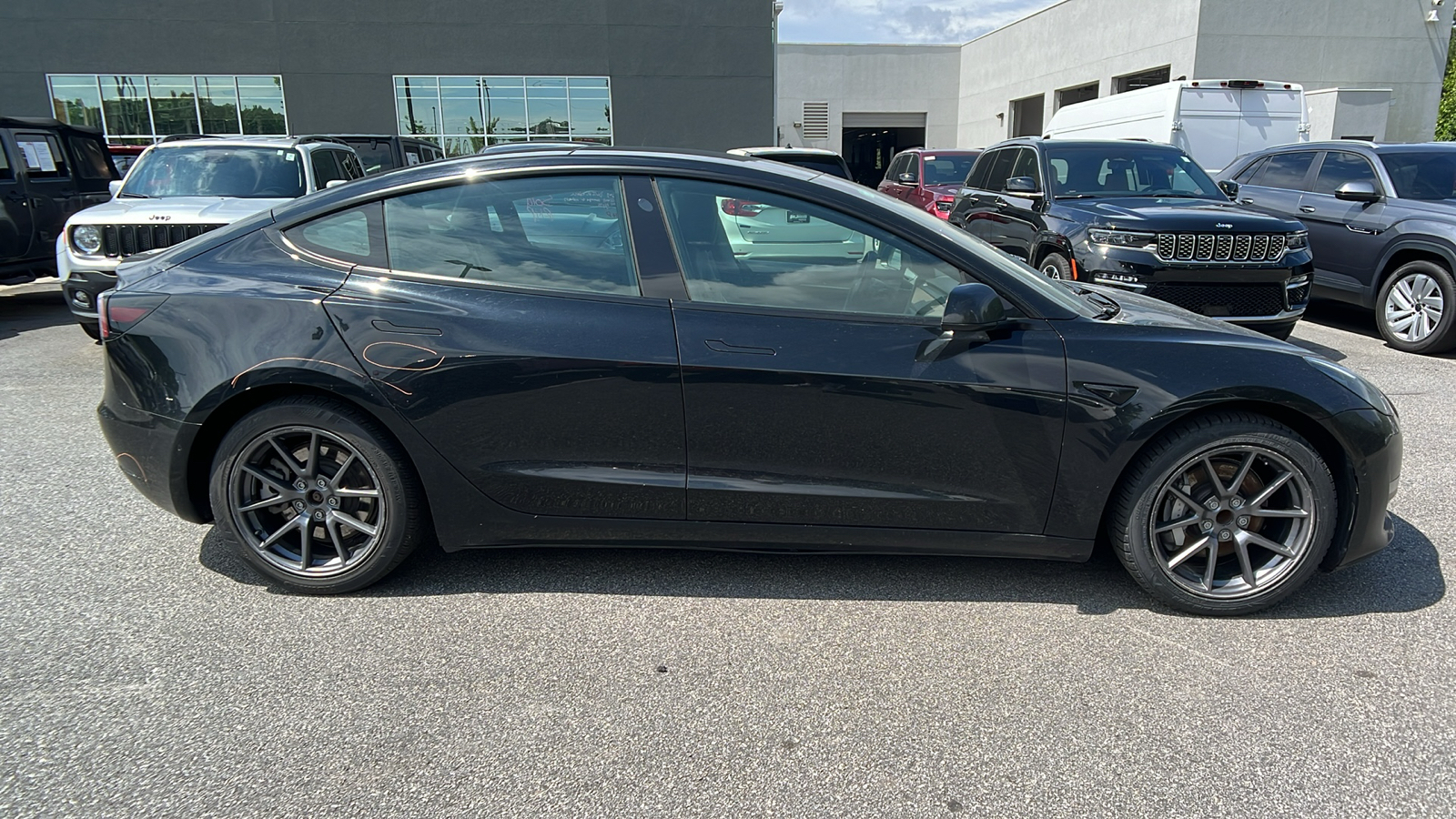 2022 Tesla Model 3  4